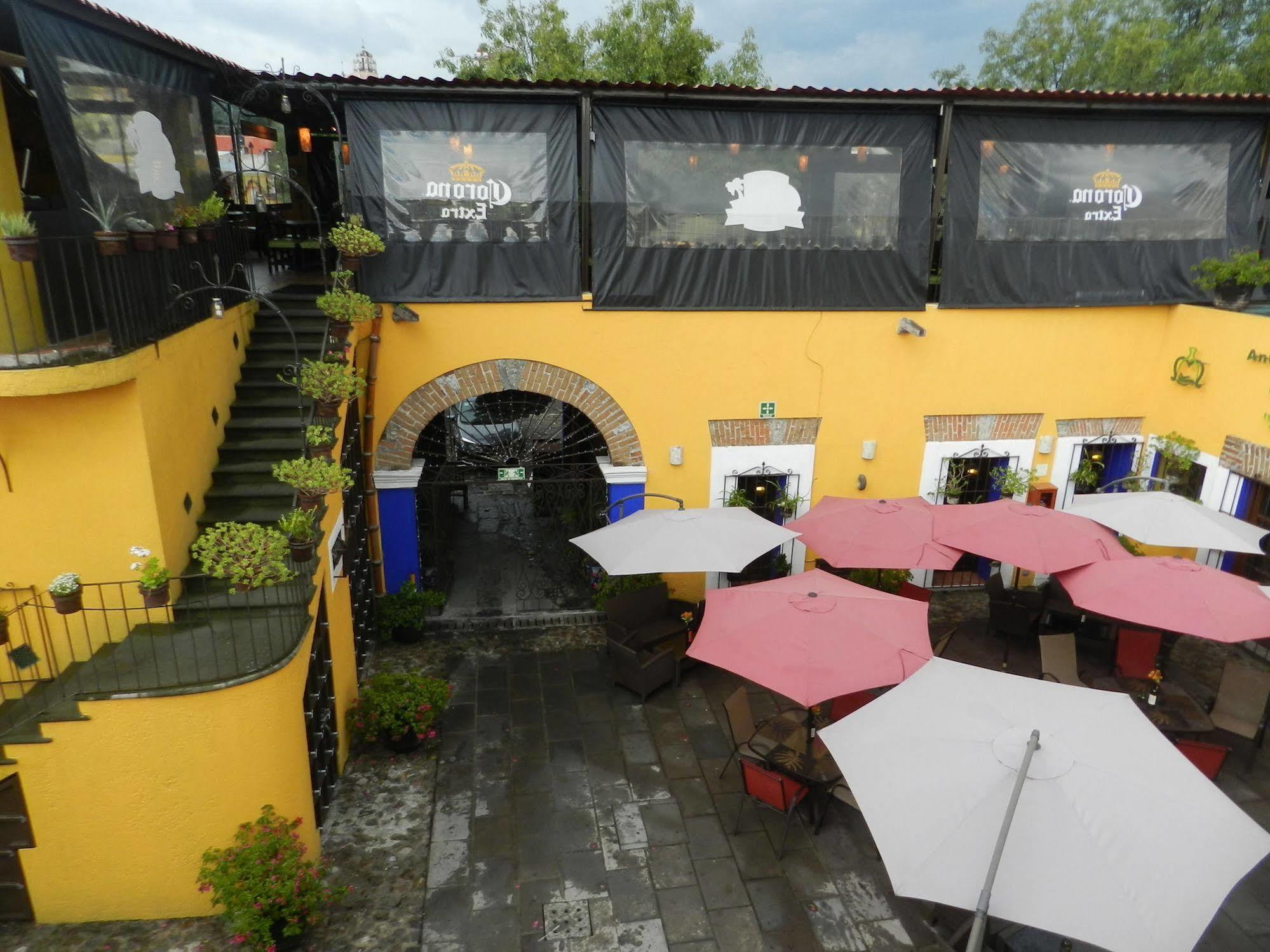 ホテル Collection O Al Otro Lado Del Rio, プエブラ エクステリア 写真 The restaurant's patio